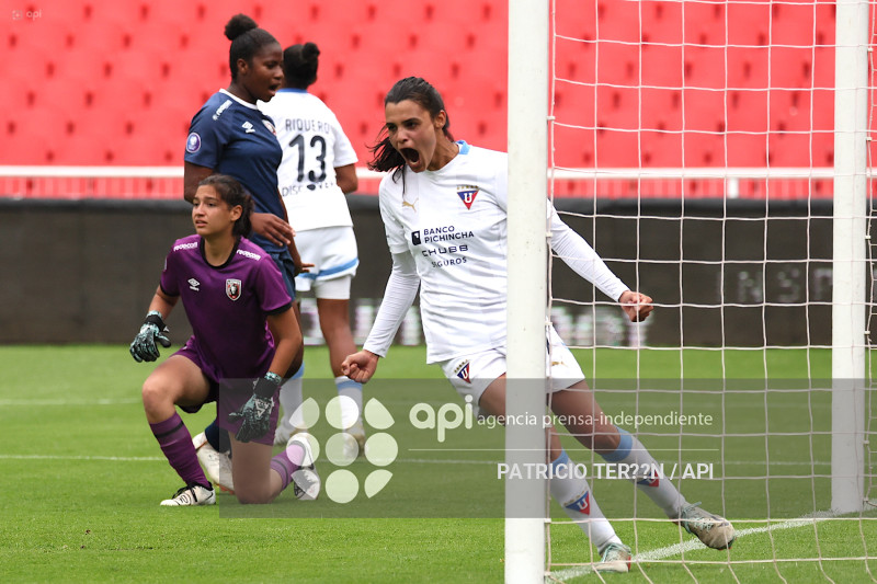 FBL SUPERLIGA FEMENINA LDU VS LEONES