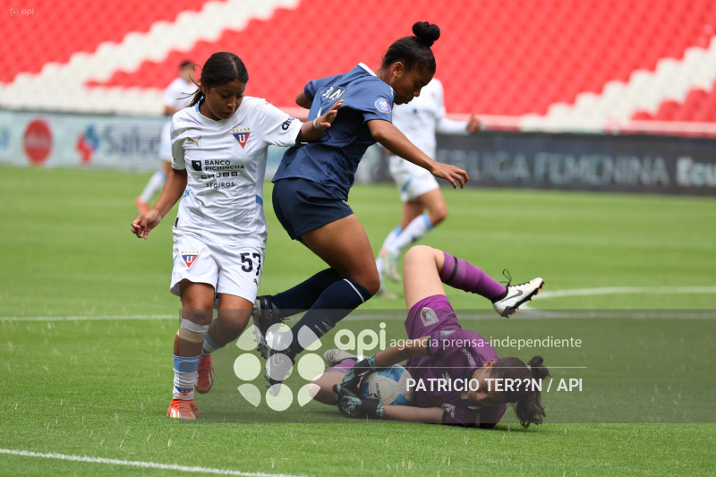 FBL SUPERLIGA FEMENINA LDU VS LEONES
