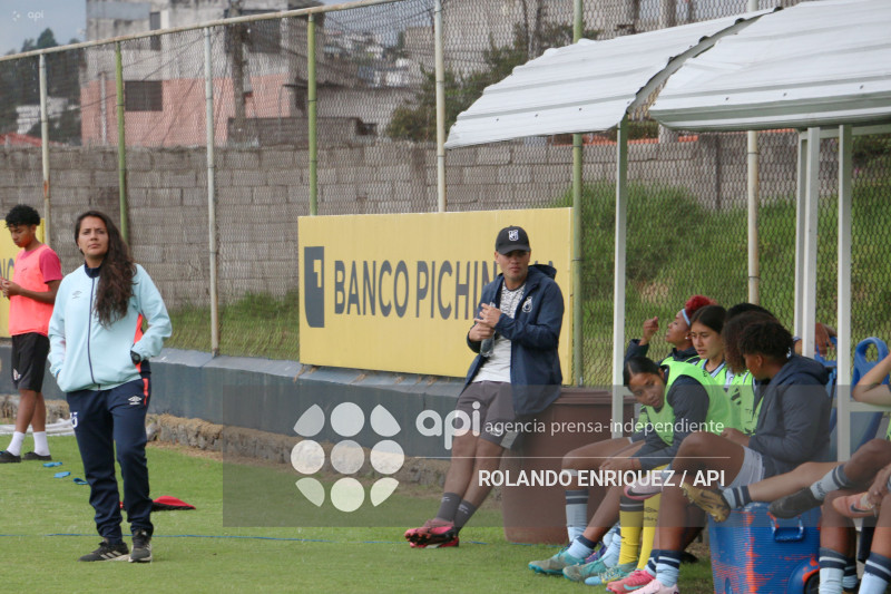 FBL SUPERLIGA FEMENINA CATOLICA VS NANAS