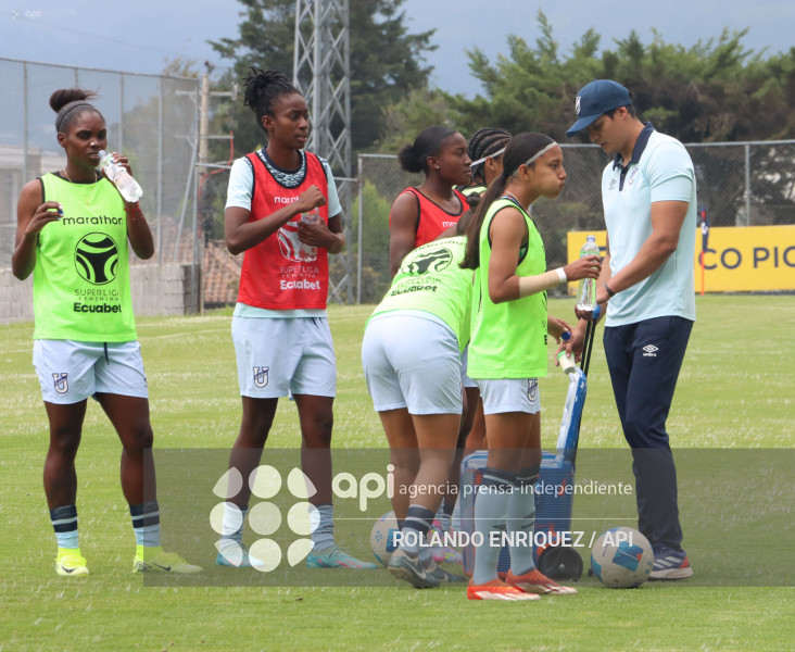 FBL SUPERLIGA FEMENINA CATOLICA VS NANAS