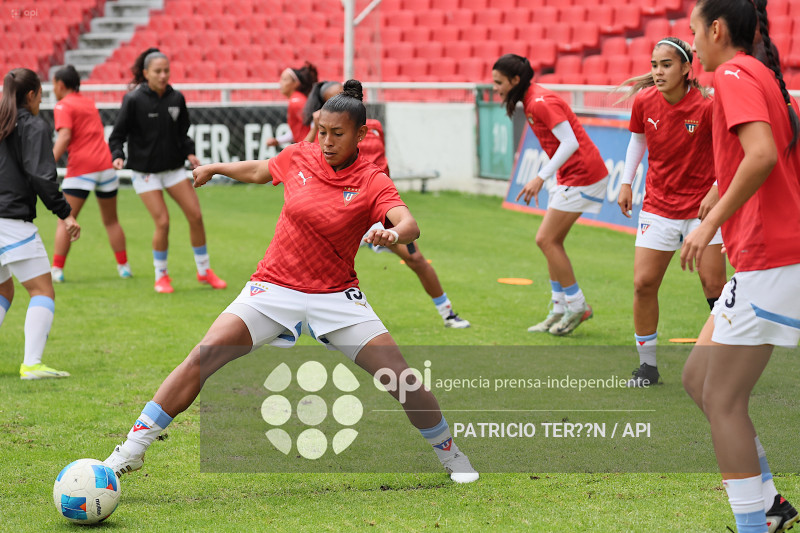 FBL SUPERLIGA FEMENINA LDU VS LEONES