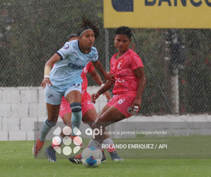 FBL SUPERLIGA FEMENINA CATOLICA VS NANAS