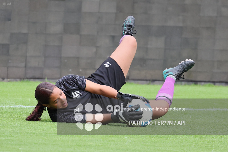 FBL SUPERLIGA FEMENINA LDU VS LEONES