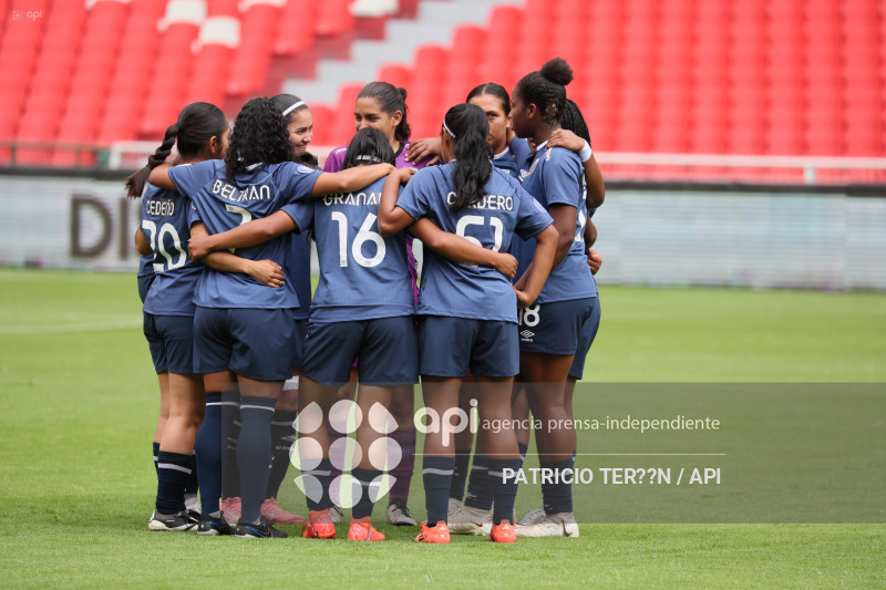 FBL SUPERLIGA FEMENINA LDU VS LEONES