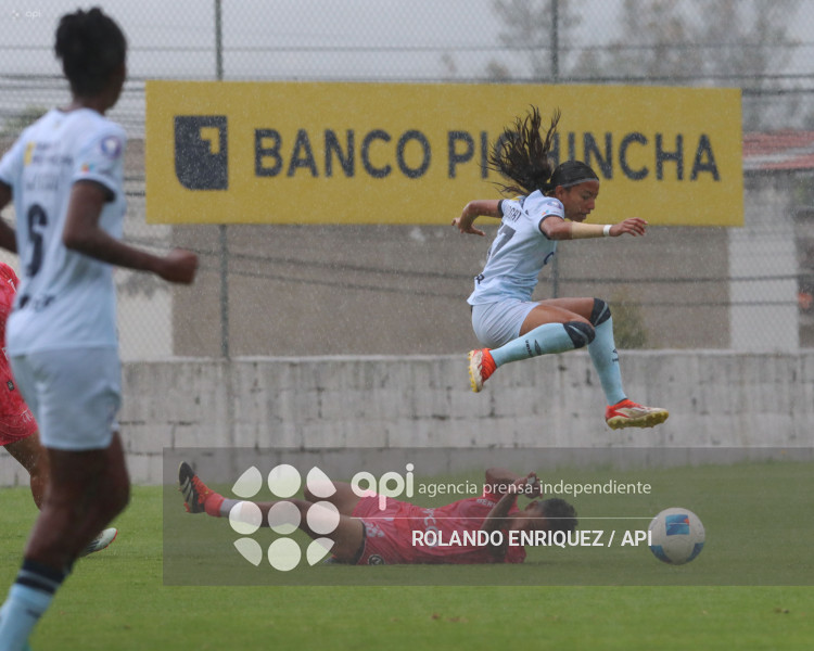 FBL SUPERLIGA FEMENINA CATOLICA VS NANAS
