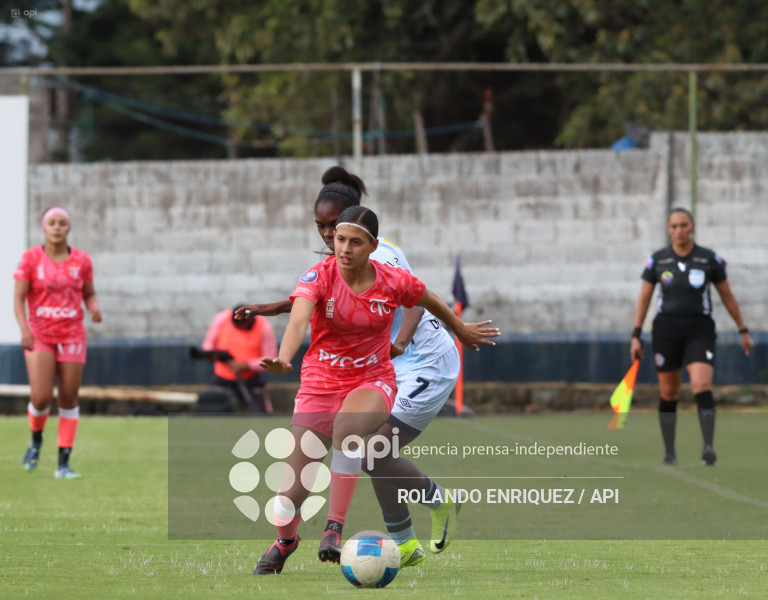 FBL SUPERLIGA FEMENINA CATOLICA VS NANAS