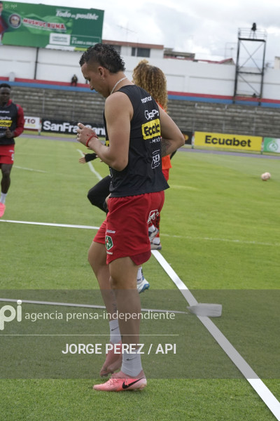 MUSHUC RUNA ORENSE