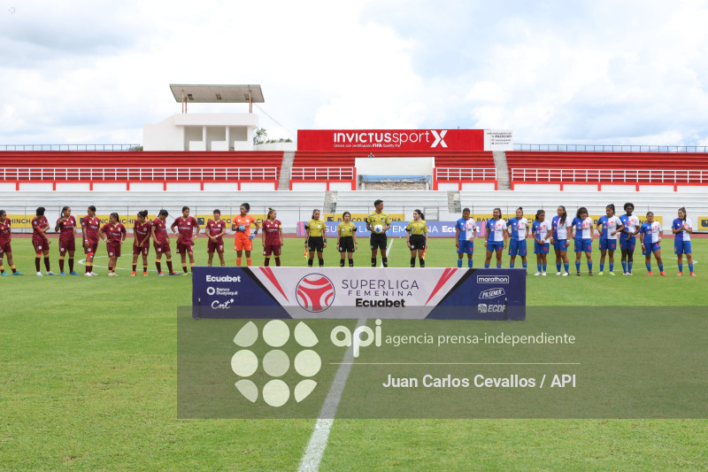 FBL-SUPERLIGA-DEPORTIVO IBARRA-VINO TINTO