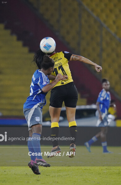 FBL-SUPERLIGA-BARCELONA-EMELEC