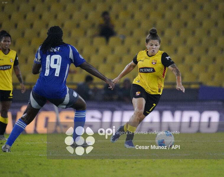 FBL-SUPERLIGA-BARCELONA-EMELEC