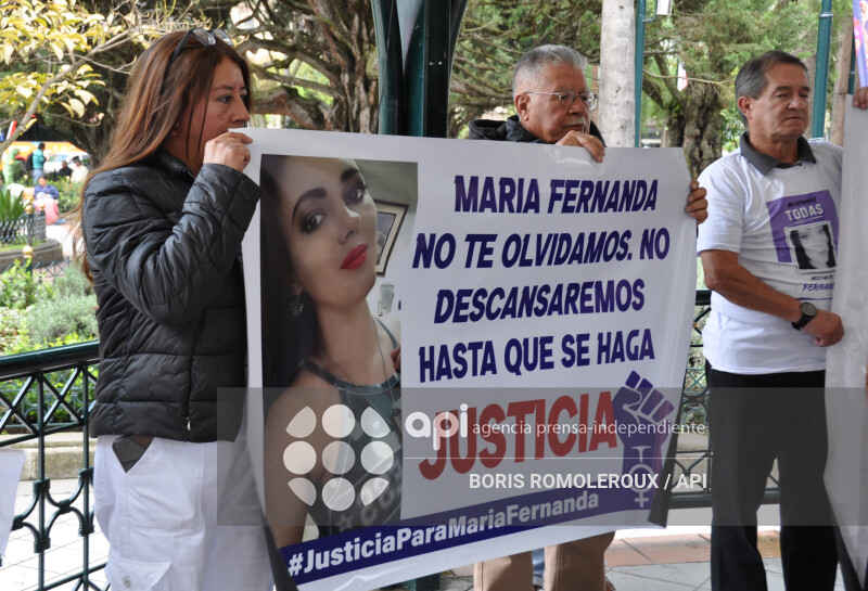 CUENCA-PLANTON-POR MARIA FERNANDA LOPEZ-MUERTE