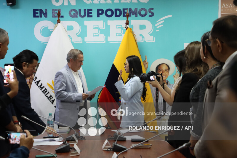 VIVIANA VELOZ PRESIDENTA COMISION NINEZ