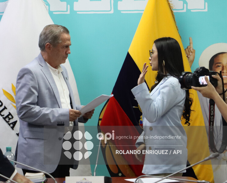 VIVIANA VELOZ PRESIDENTA COMISION NINEZ