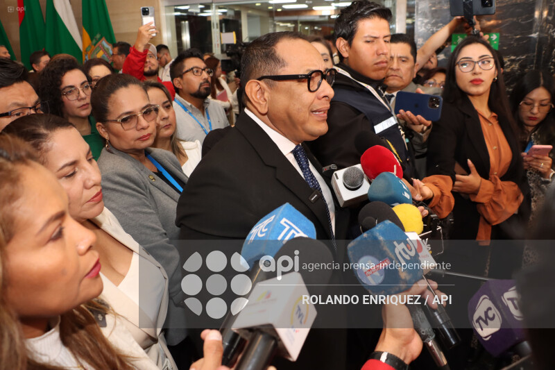 RUEDA DE PRENSA REVOLUCION CIUDADANA