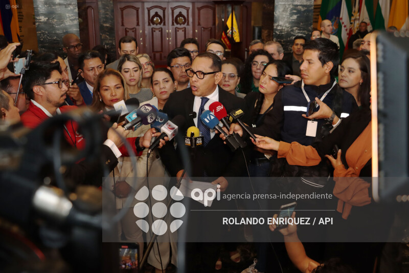RUEDA DE PRENSA REVOLUCION CIUDADANA