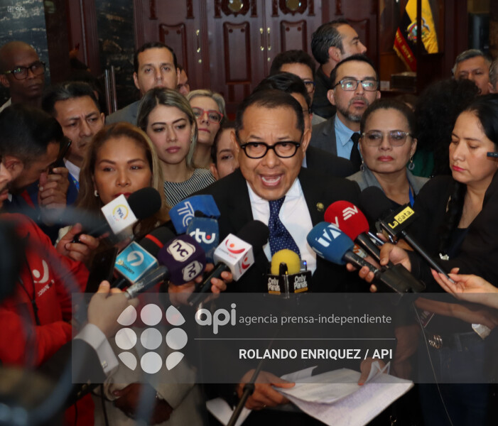 RUEDA DE PRENSA REVOLUCION CIUDADANA