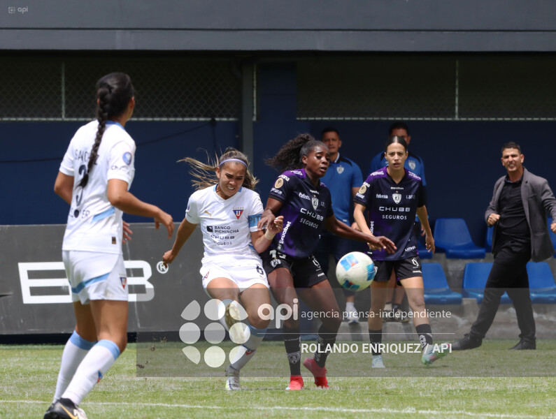 FBL SUPERLIGA FEMENINA DRAGONAS IDV LDU QUITO