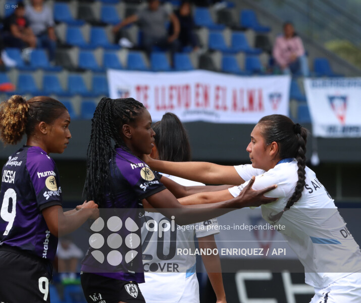 FBL SUPERLIGA FEMENINA DRAGONAS IDV LDU QUITO