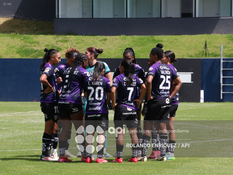 FBL SUPERLIGA FEMENINA DRAGONAS IDV LDU QUITO