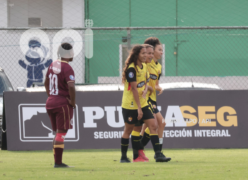 FBL SUPERLIGA FEMENINA VINOTINTO VS BARCELONA