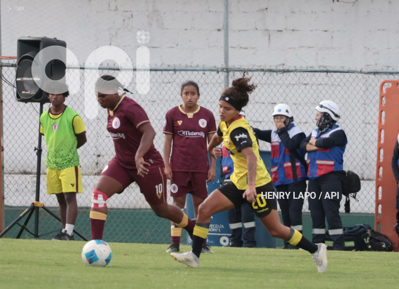 FBL SUPERLIGA FEMENINA VINOTINTO VS BARCELONA