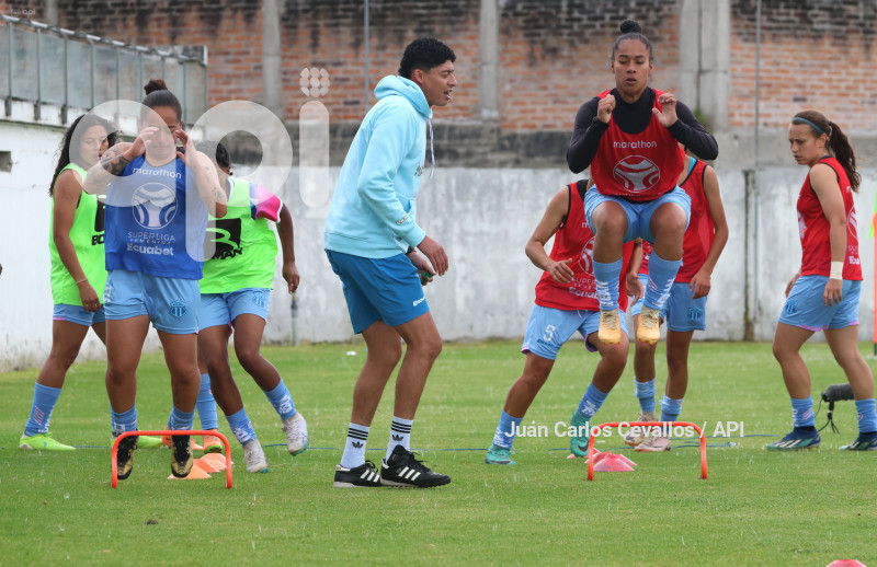 FBL-SUPERLIGA-LEONES DEL NORTE-MACARA