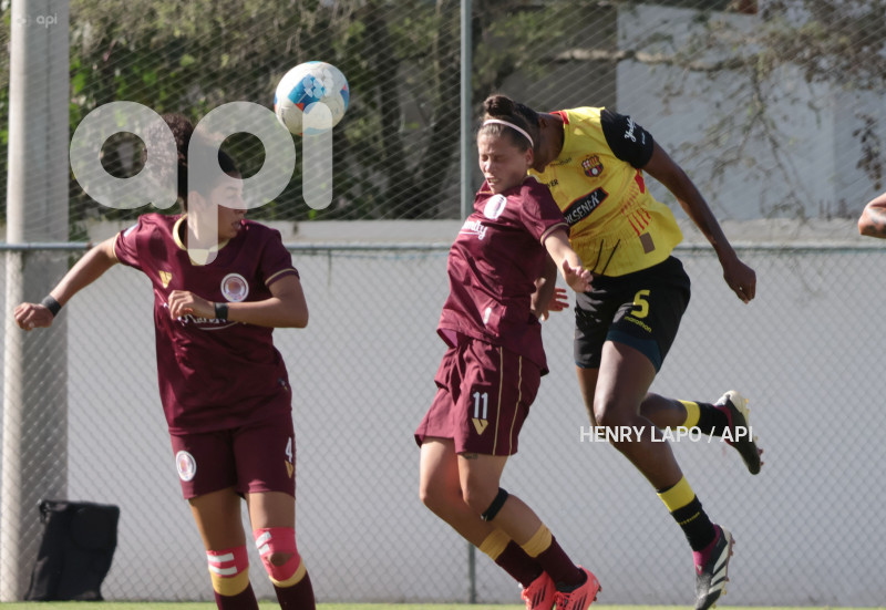 FBL SUPERLIGA FEMENINA VINOTINTO VS BARCELONA