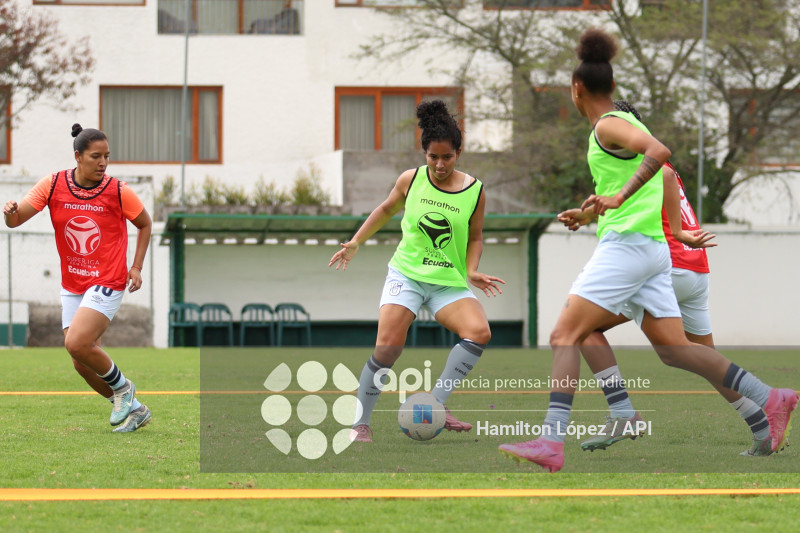 FBL-SUPERLIGA-FEMENINA-ECUABET-ESPUCE-CATÓLICA