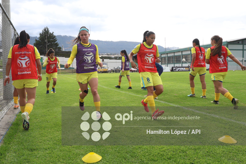 FBL-SUPERLIGA-FEMENINA-ECUABET-ESPUCE-CATÓLICA
