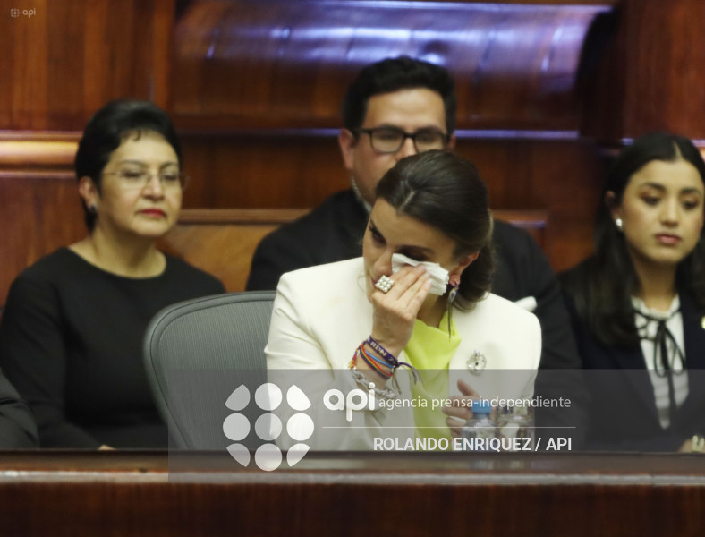 POSESION NOBOA ASAMBLEA