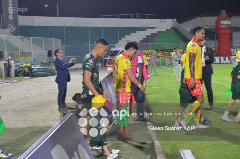 FBL-LIGAPRO-ORENSE-AUCAS