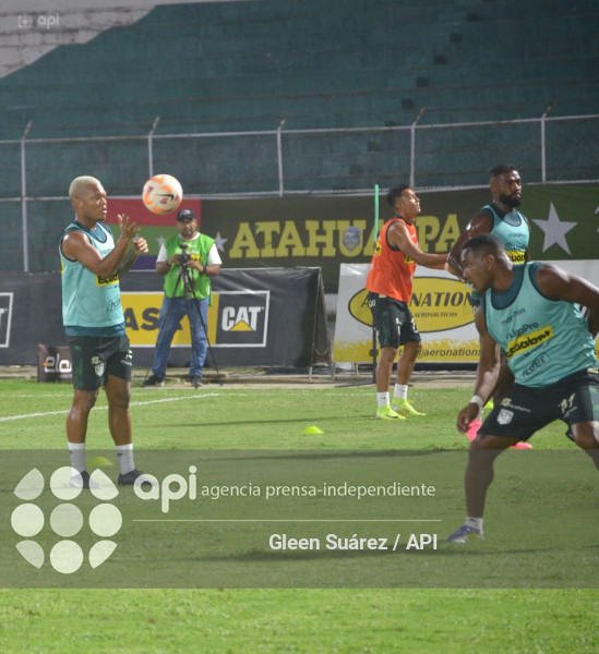 FBL-LIGAPRO-ORENSE-AUCAS