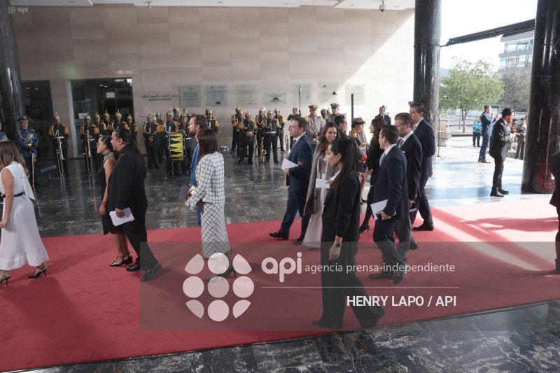 ALFOMBRA ROJA