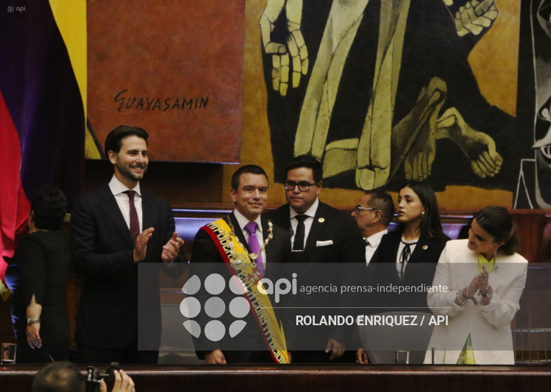 POSESION NOBOA ASAMBLEA