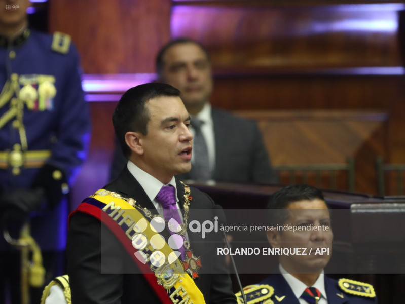 POSESION NOBOA ASAMBLEA