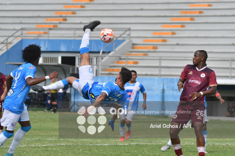 FBL-LIGAPRO-MANTA-VINO TINTO