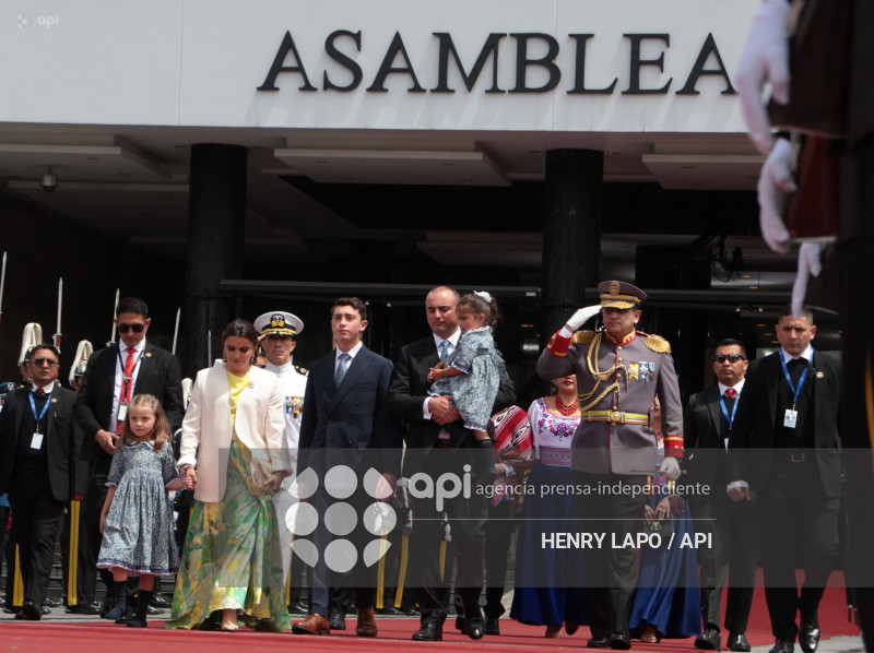 ALFOMBRA ROJA