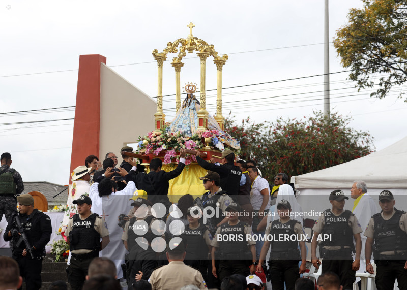 CUENCA-MISA CAMPAL VIRGEN DEL CISNE-MIRAFLORES