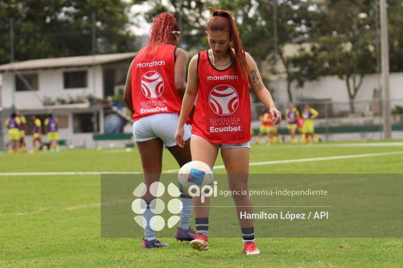 FBL-SUPERLIGA-FEMENINA-ECUABET-ESPUCE-CATÓLICA