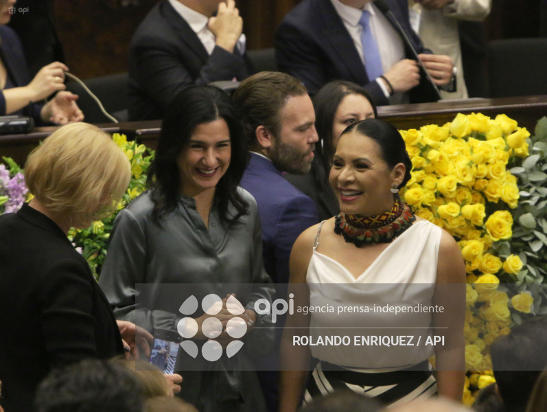 POSESION NOBOA ASAMBLEA