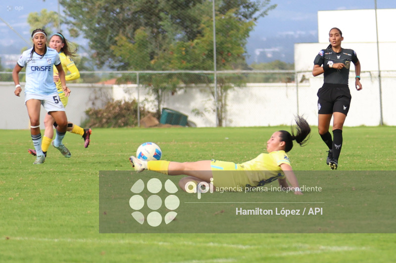 FBL-SUPERLIGA-FEMENINA-ECUABET-ESPUCE-CATÓLICA
