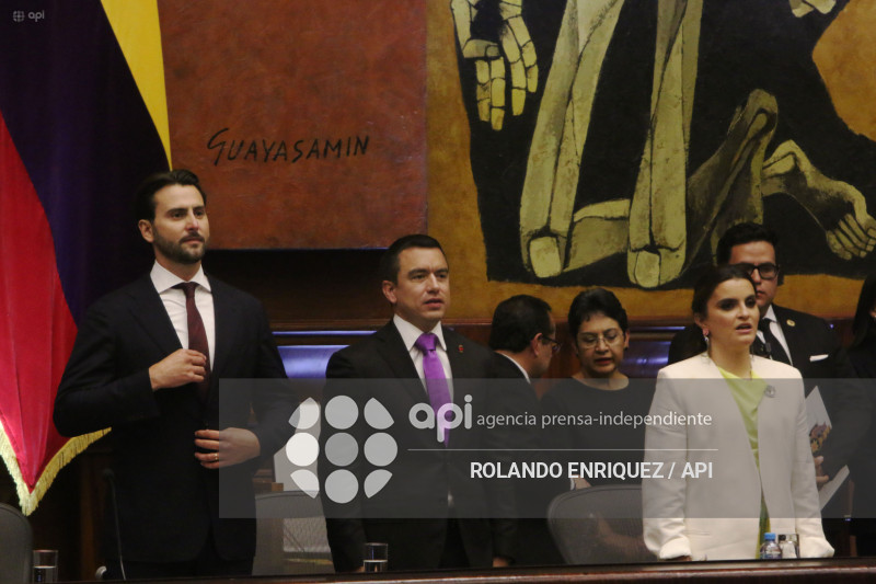 POSESION NOBOA ASAMBLEA