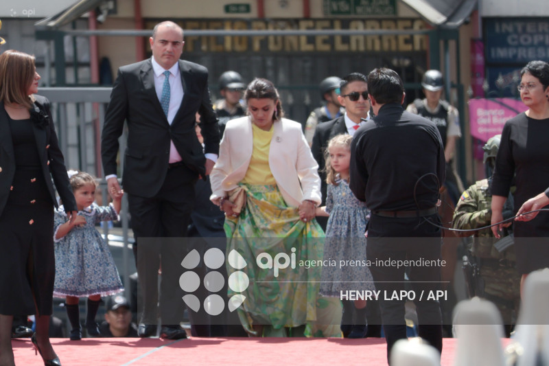 ALFOMBRA ROJA