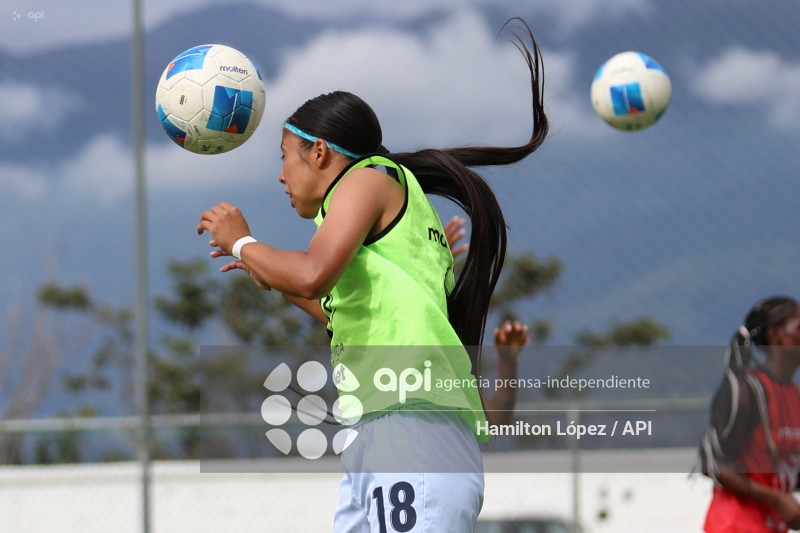 FBL-SUPERLIGA-FEMENINA-ECUABET-ESPUCE-CATÓLICA