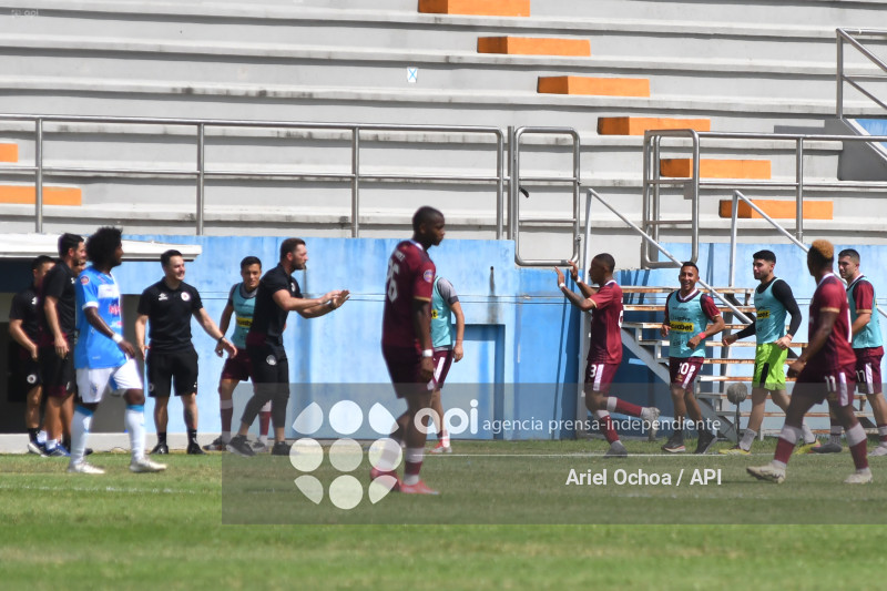 FBL-LIGAPRO-MANTA-VINO TINTO
