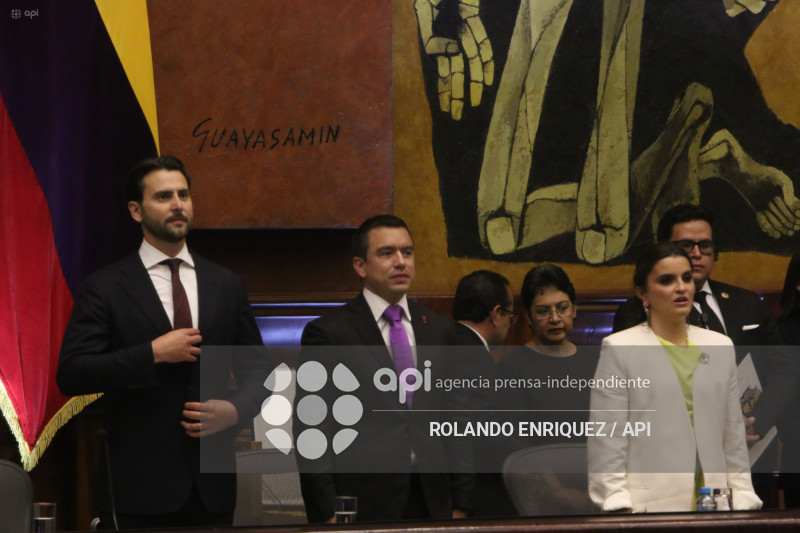 POSESION NOBOA ASAMBLEA