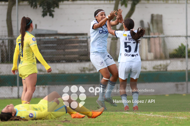 FBL-SUPERLIGA-FEMENINA-ECUABET-ESPUCE-CATÓLICA