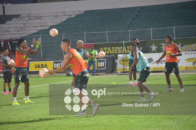 FBL-LIGAPRO-ORENSE-AUCAS