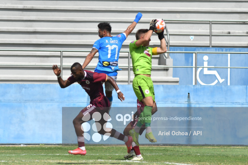 FBL-LIGAPRO-MANTA-VINO TINTO