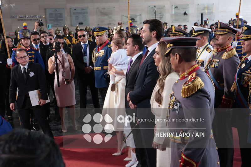 ALFOMBRA ROJA